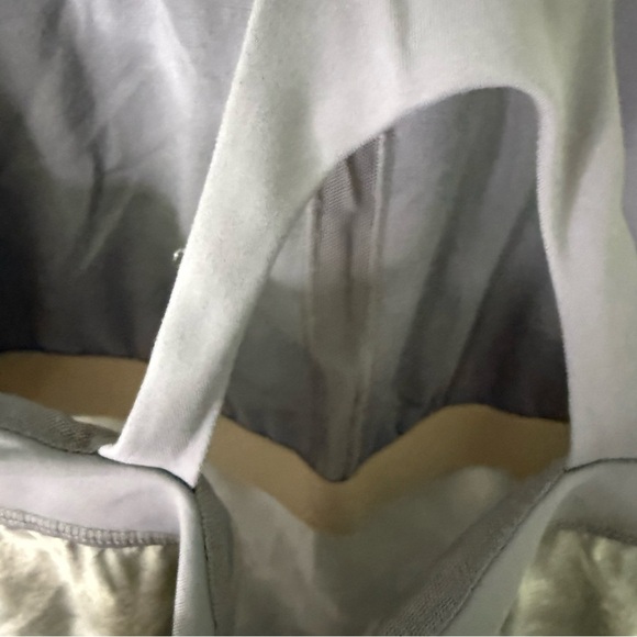 lululemon athletica Venus Gray Chevron Tank Top - Picture 5 of 10